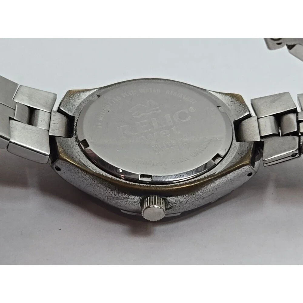 Relic Wet by Fossil Mens Green Dial Silver Stainless Date Watch New Battery 50M